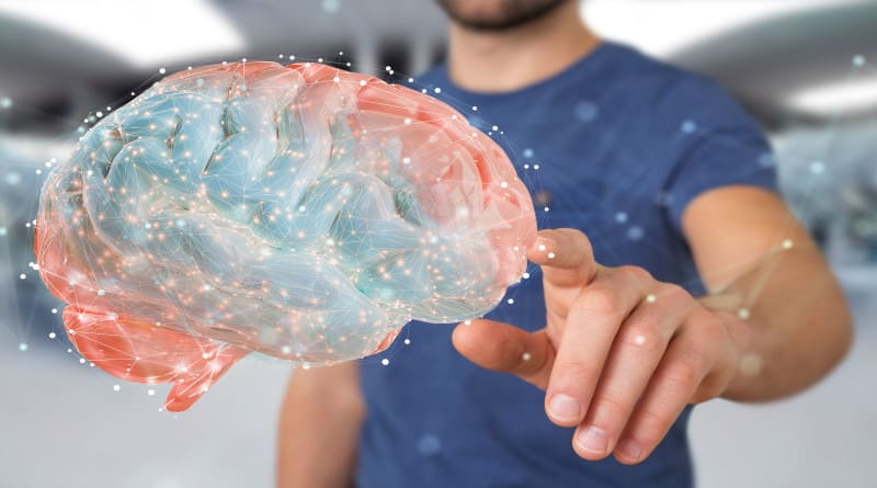 Foto empresário usando projeção digital 3d de um cérebro humano
