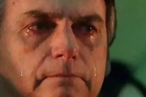 Foto de Bolsonaro chorando