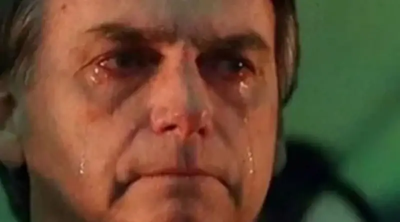 Foto de Bolsonaro chorando